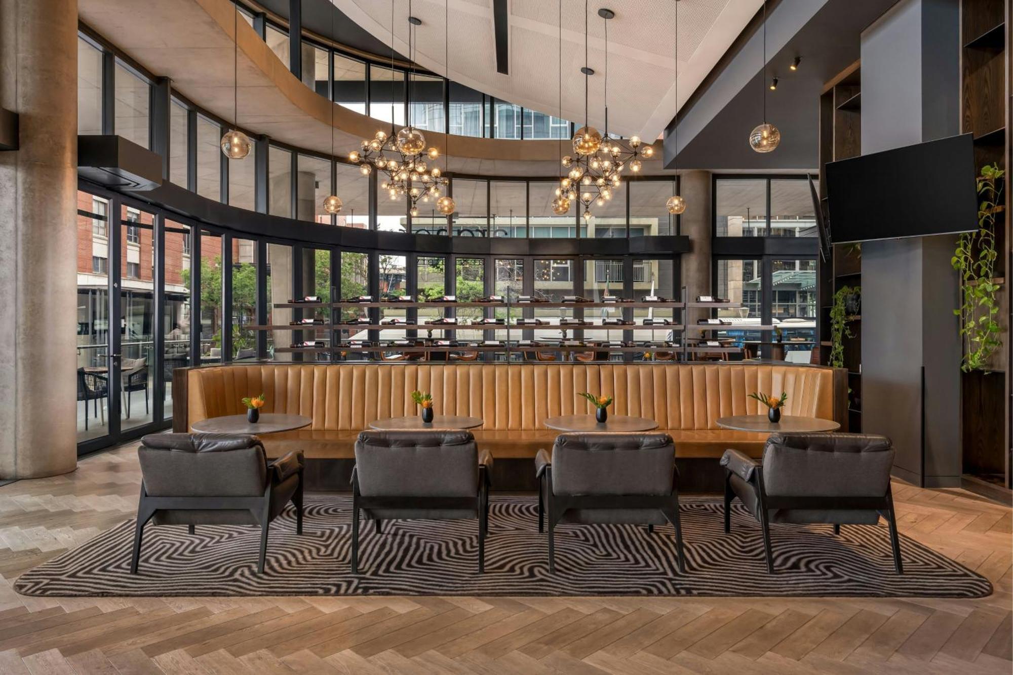 Johannesburg Marriott Hotel Melrose Arch Exterior photo