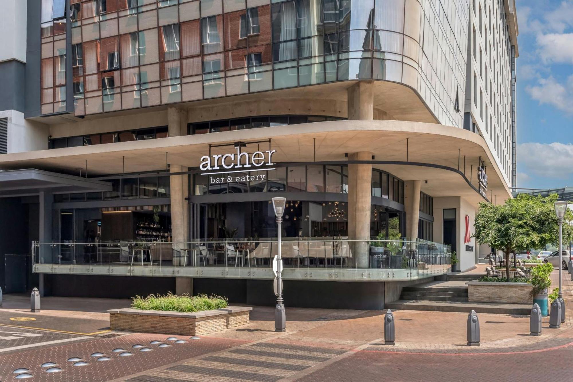 Johannesburg Marriott Hotel Melrose Arch Exterior photo