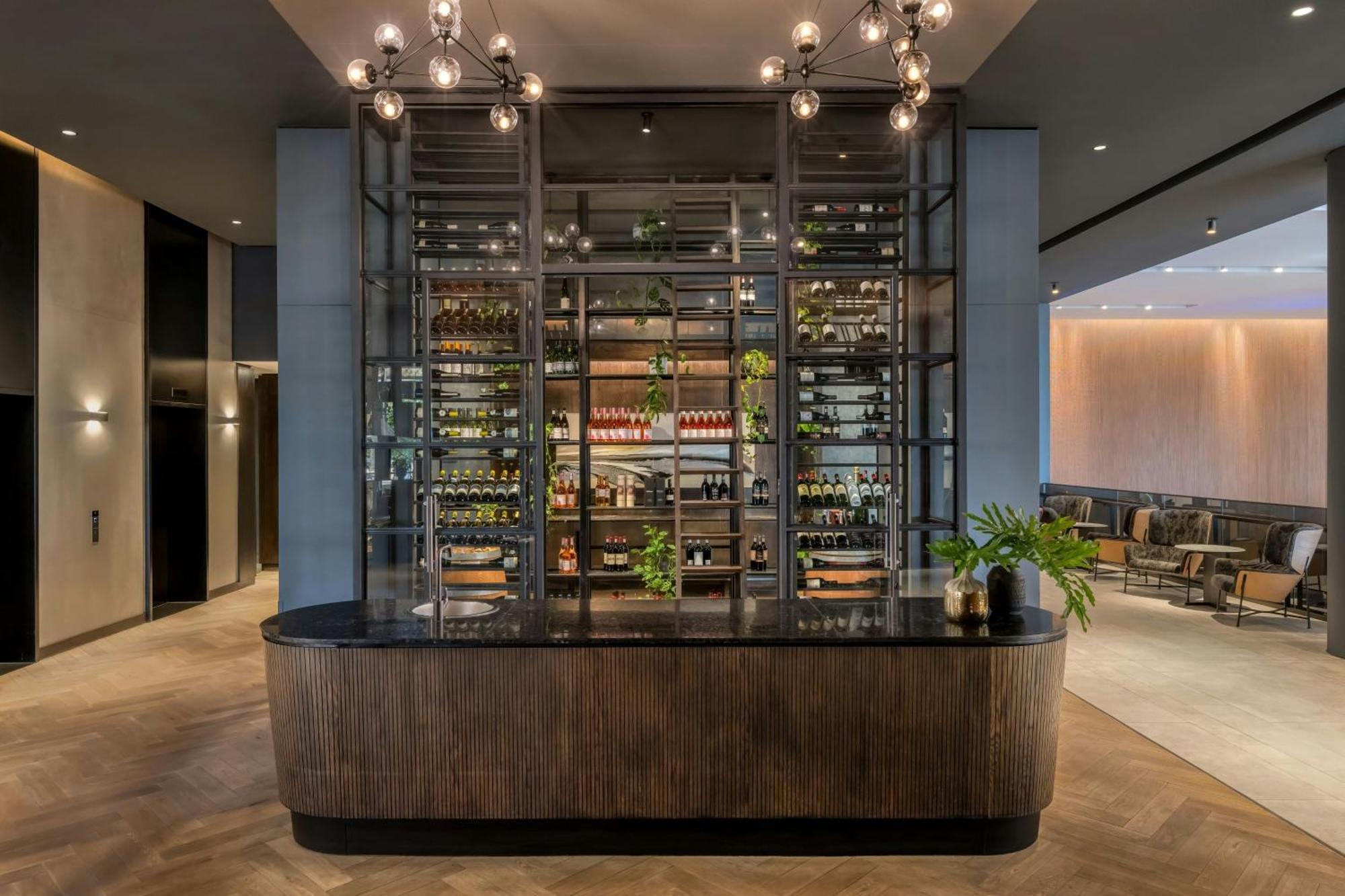 Johannesburg Marriott Hotel Melrose Arch Exterior photo